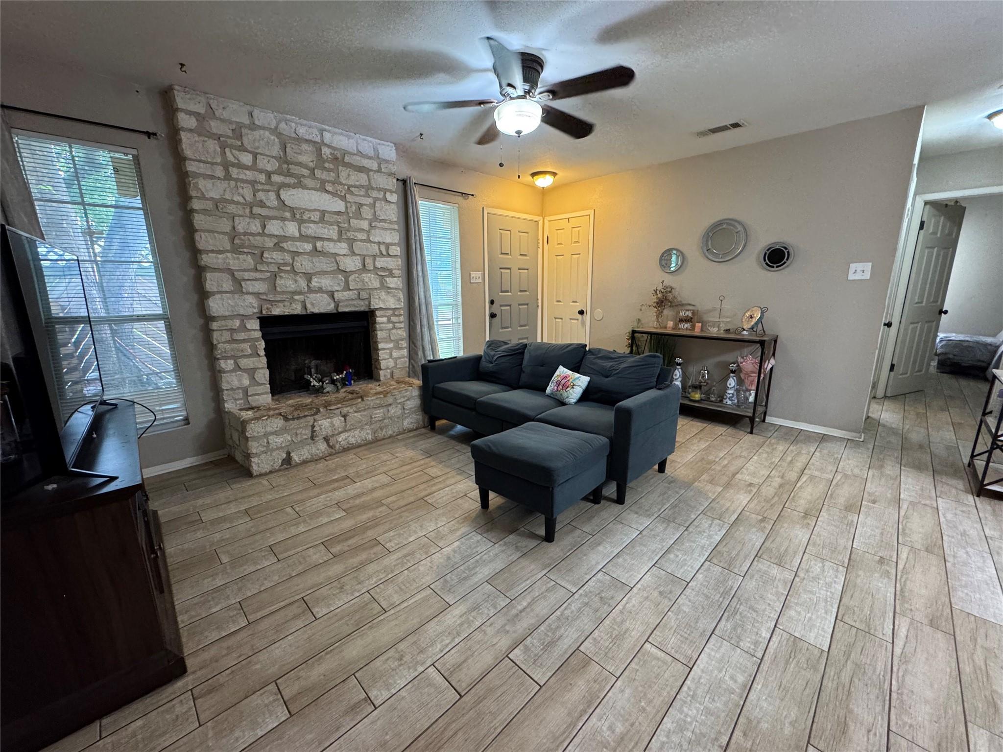 401 Cypress Ln # 401, Round Rock, TX 78664