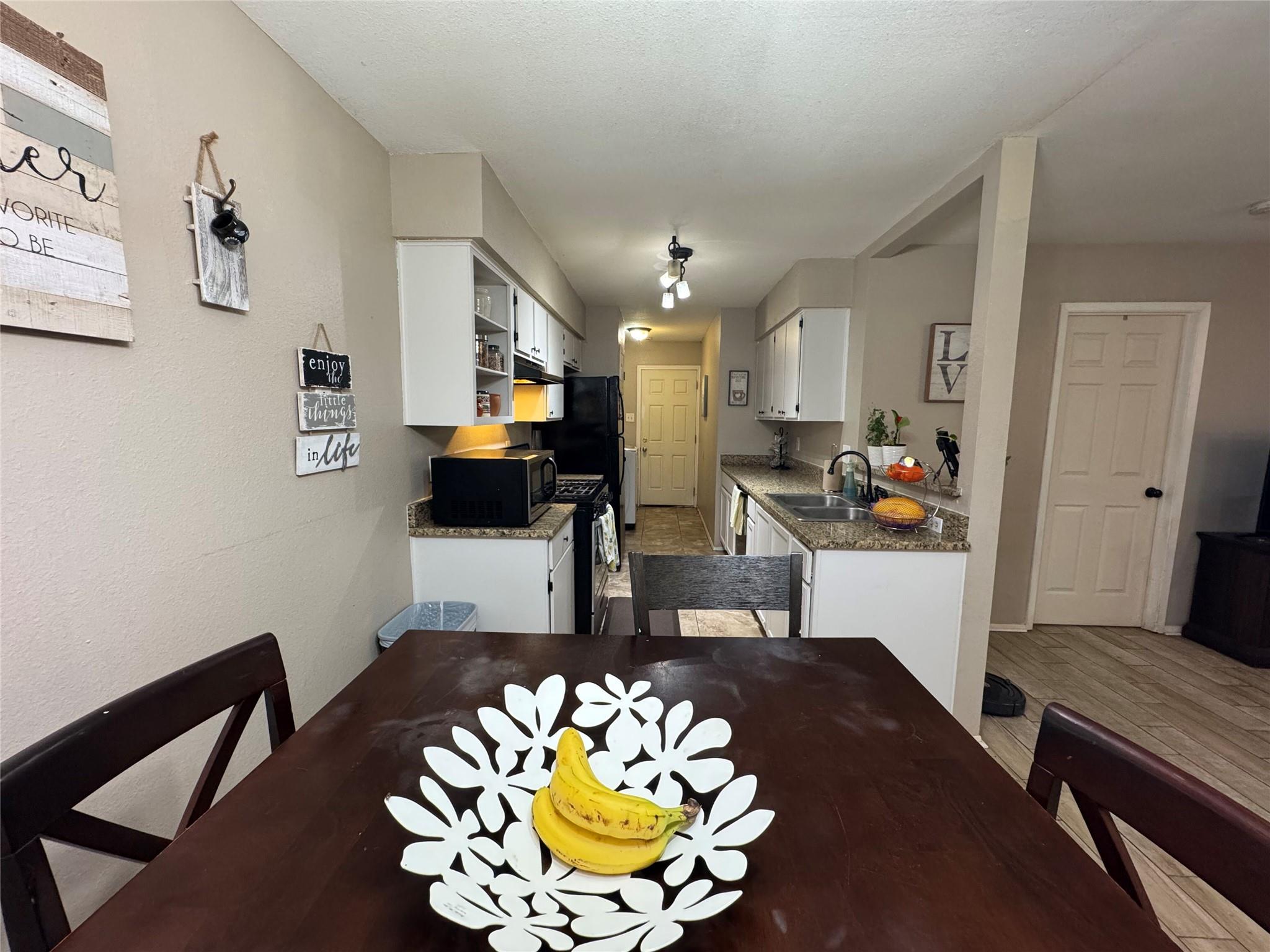 401 Cypress Ln # 401, Round Rock, TX 78664