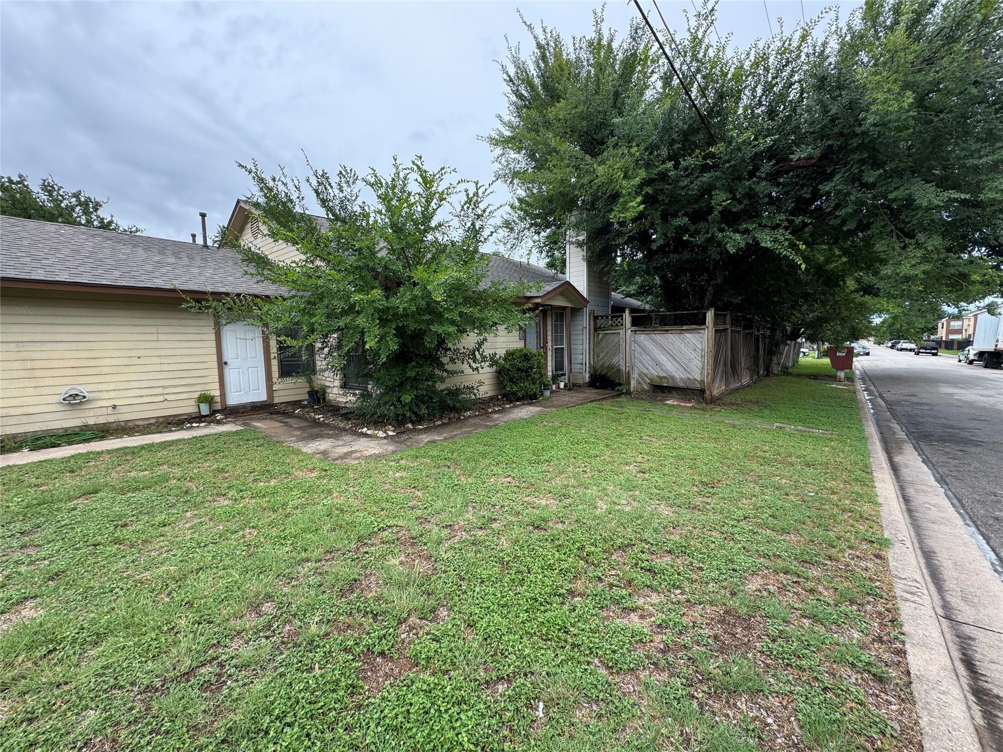401 Cypress Ln # 401, Round Rock, TX 78664