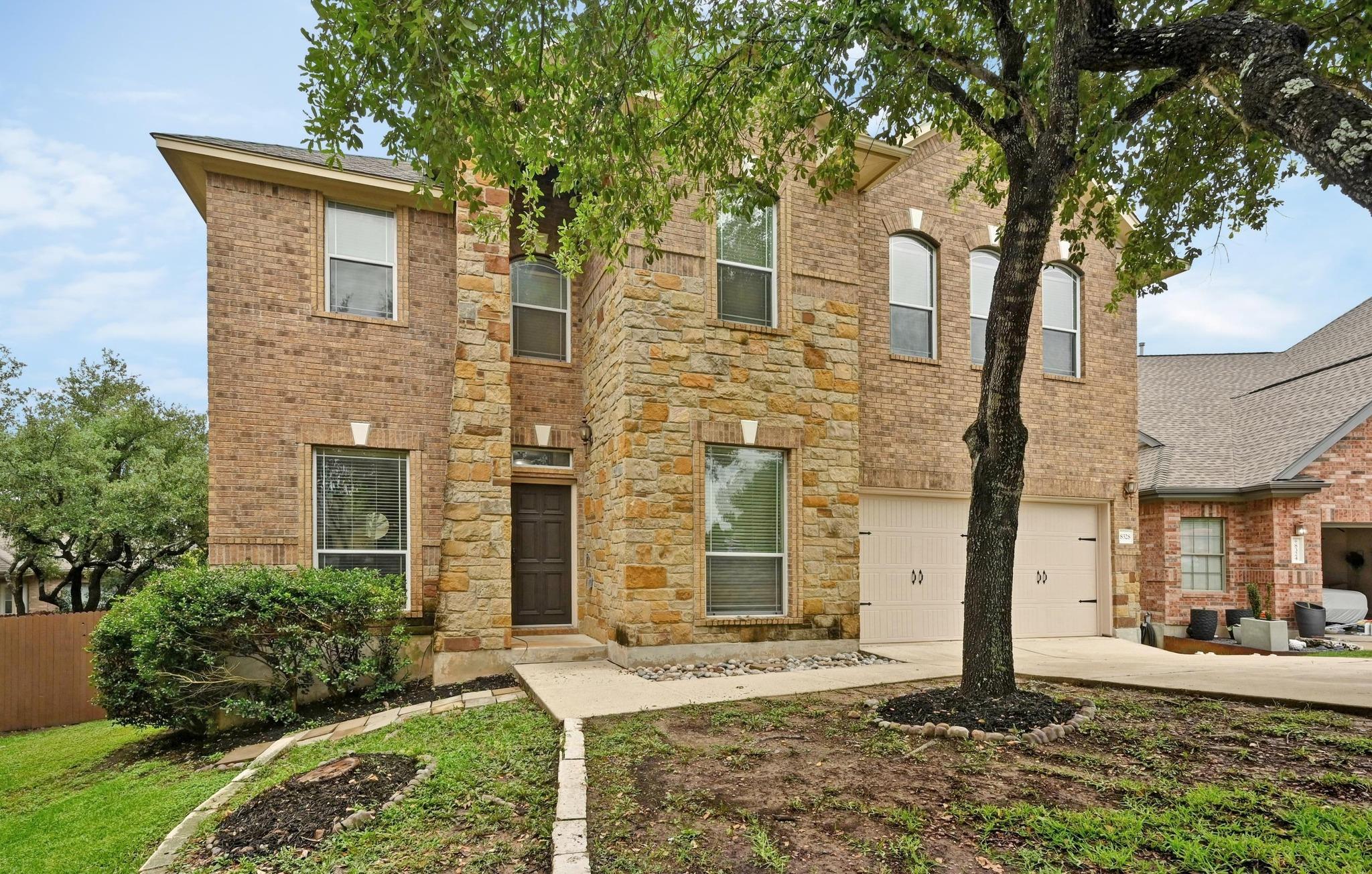 8328 Alophia Dr, Austin, TX 78739