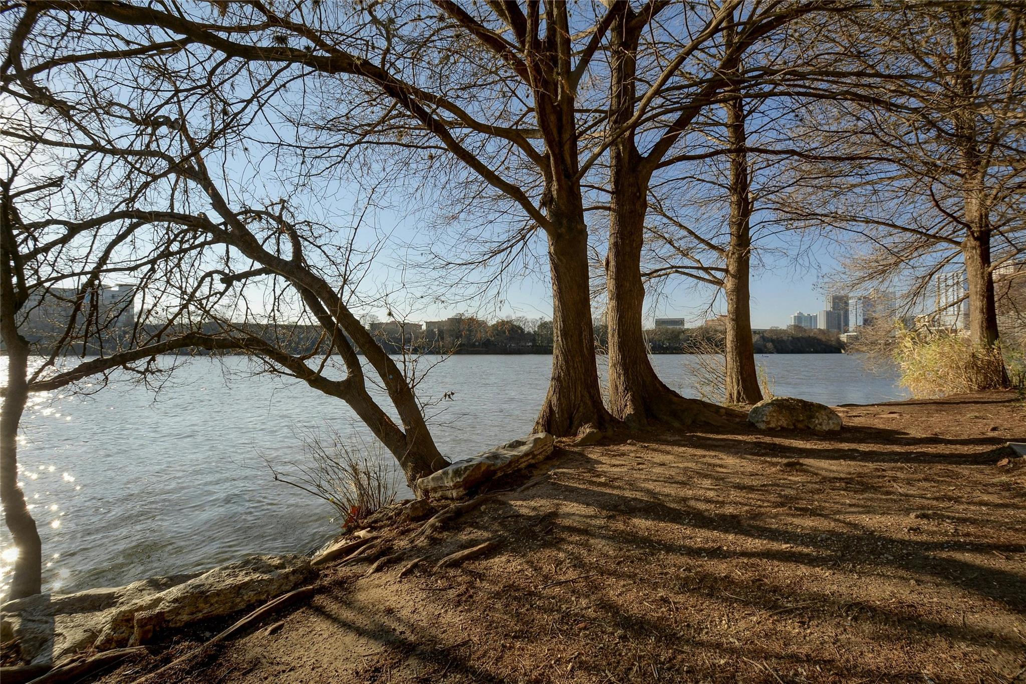 40 N Interstate Hwy 35 # 6B3, Austin, TX 78701