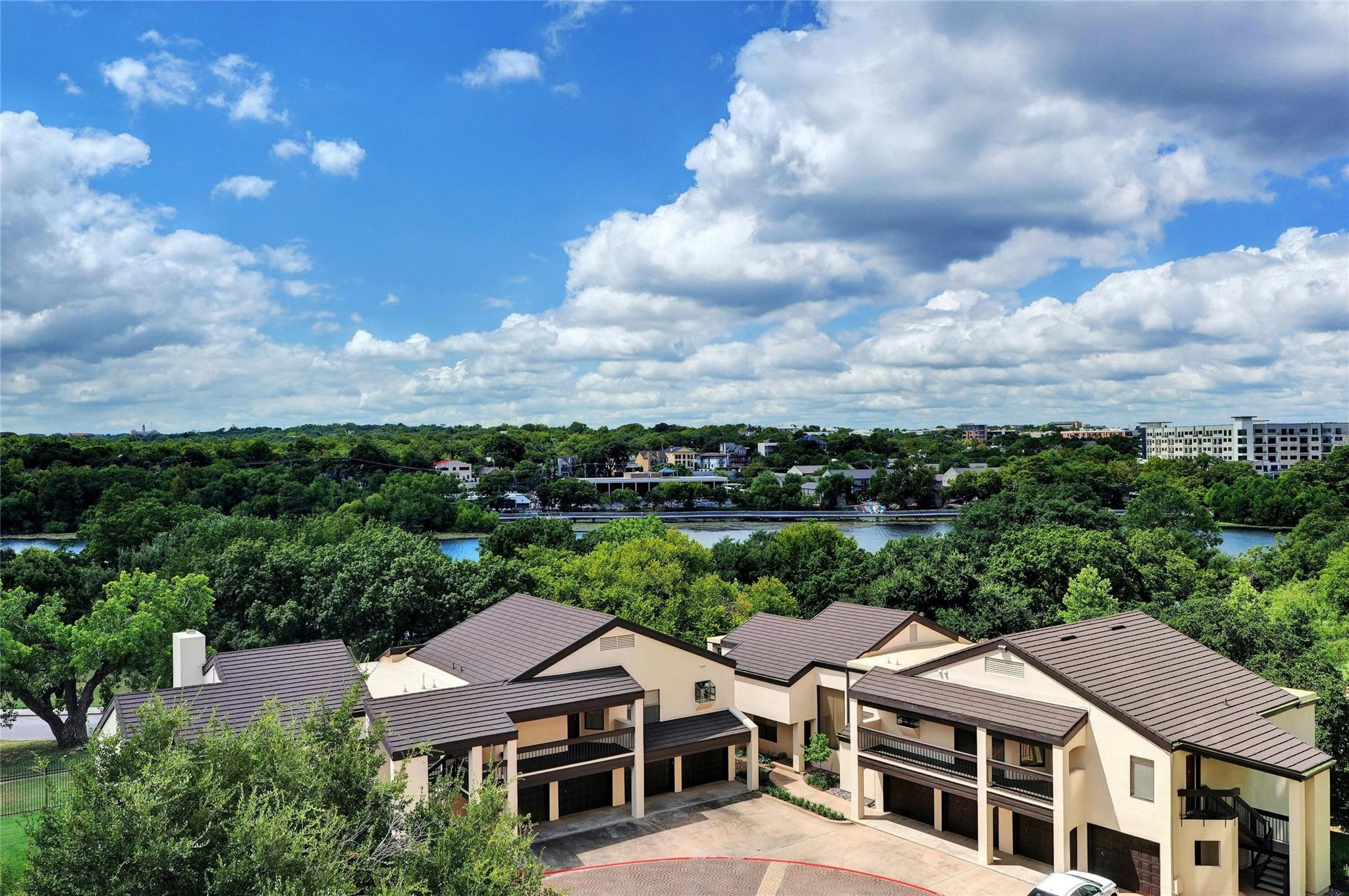 40 N Interstate Hwy 35 # 6B3, Austin, TX 78701