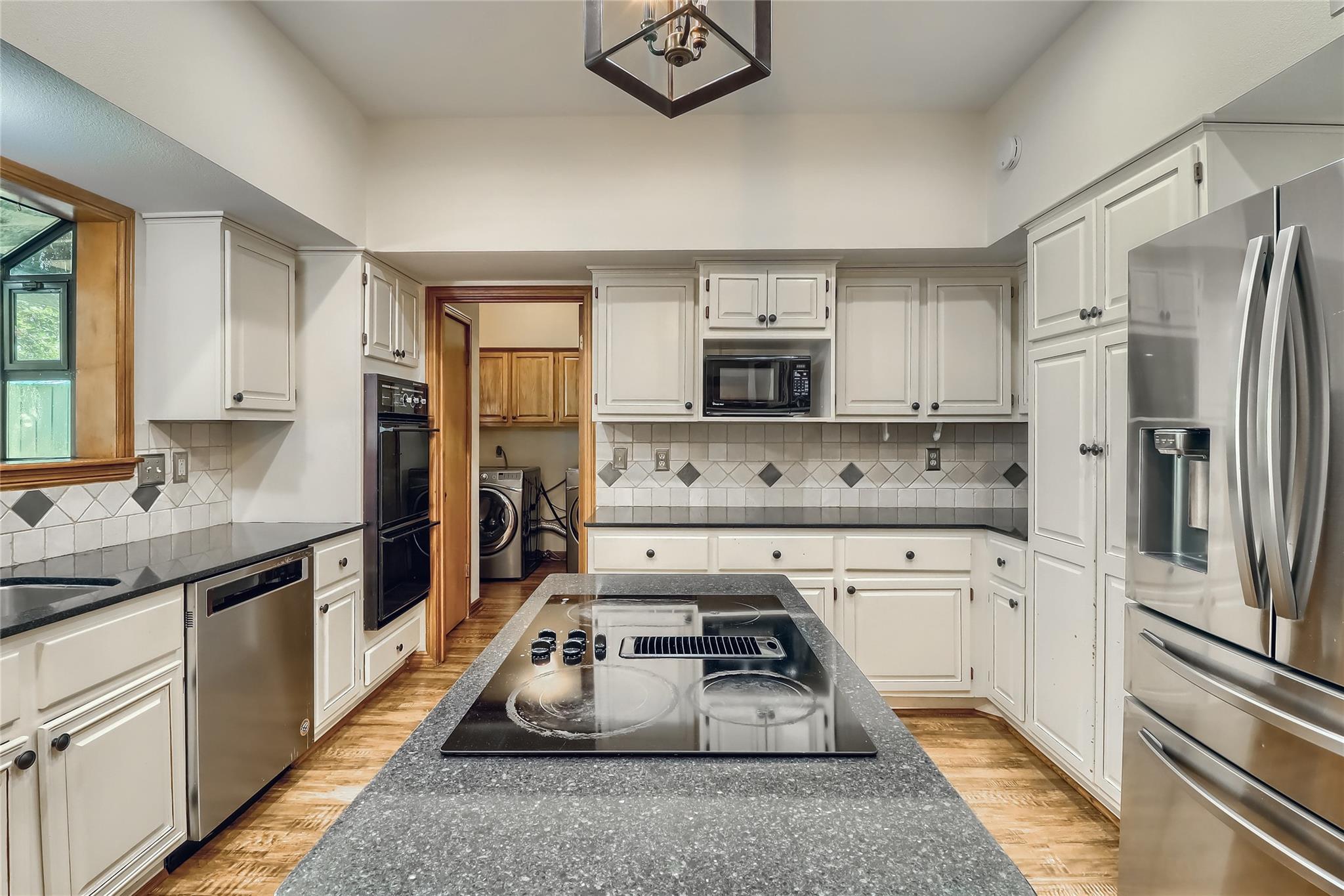 213 Hurst Creek Rd, Austin, TX 78734