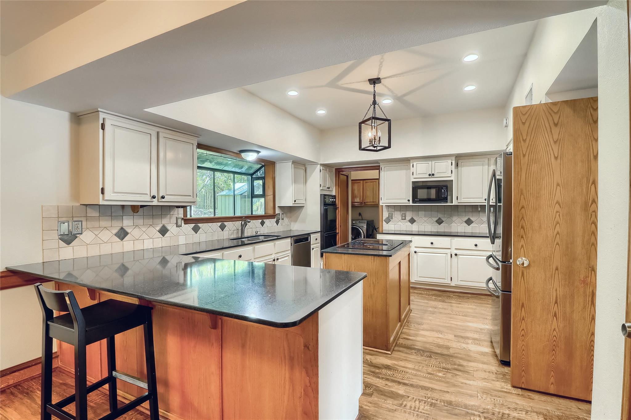 213 Hurst Creek Rd, Austin, TX 78734