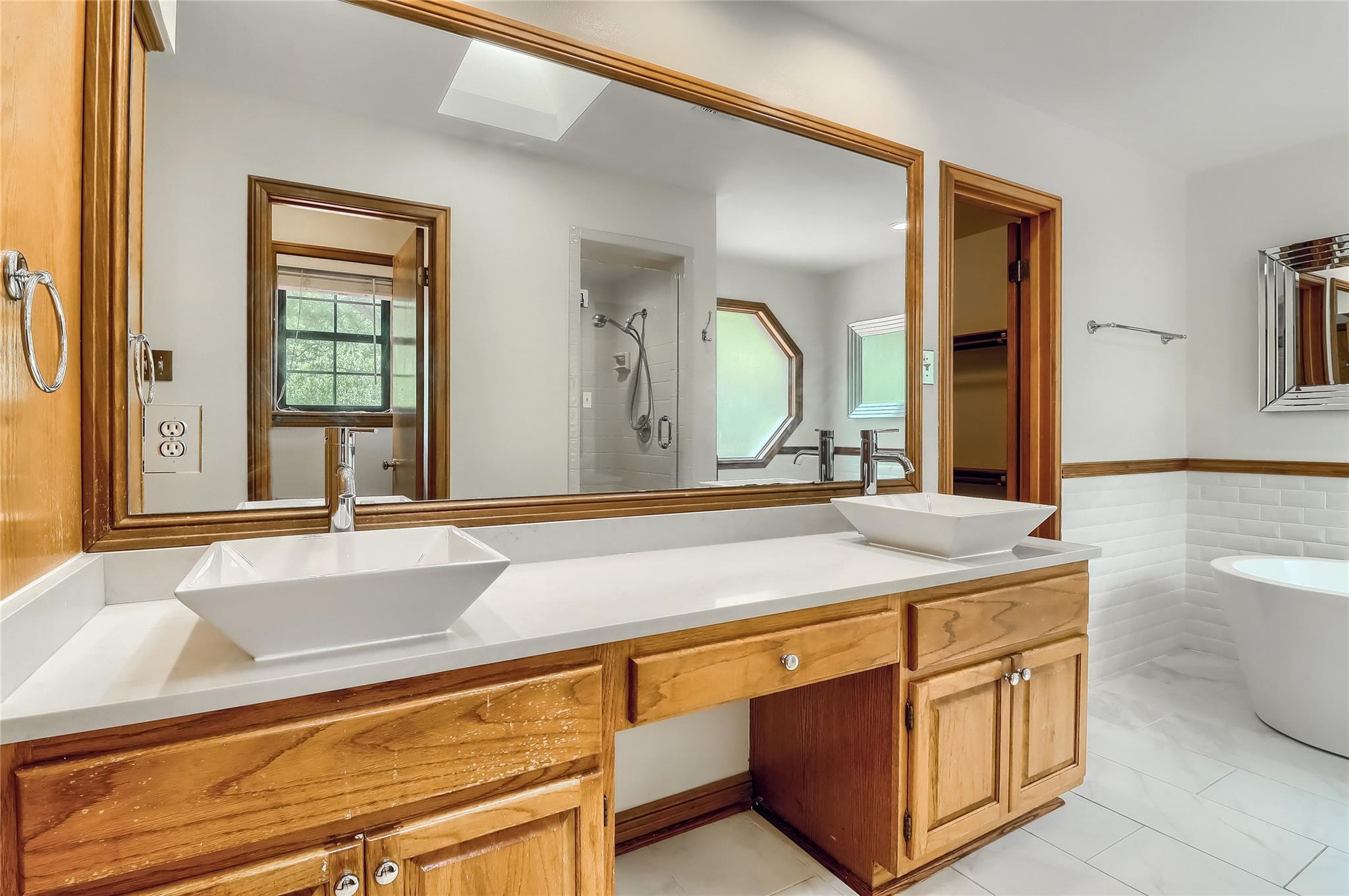 213 Hurst Creek Rd, Austin, TX 78734