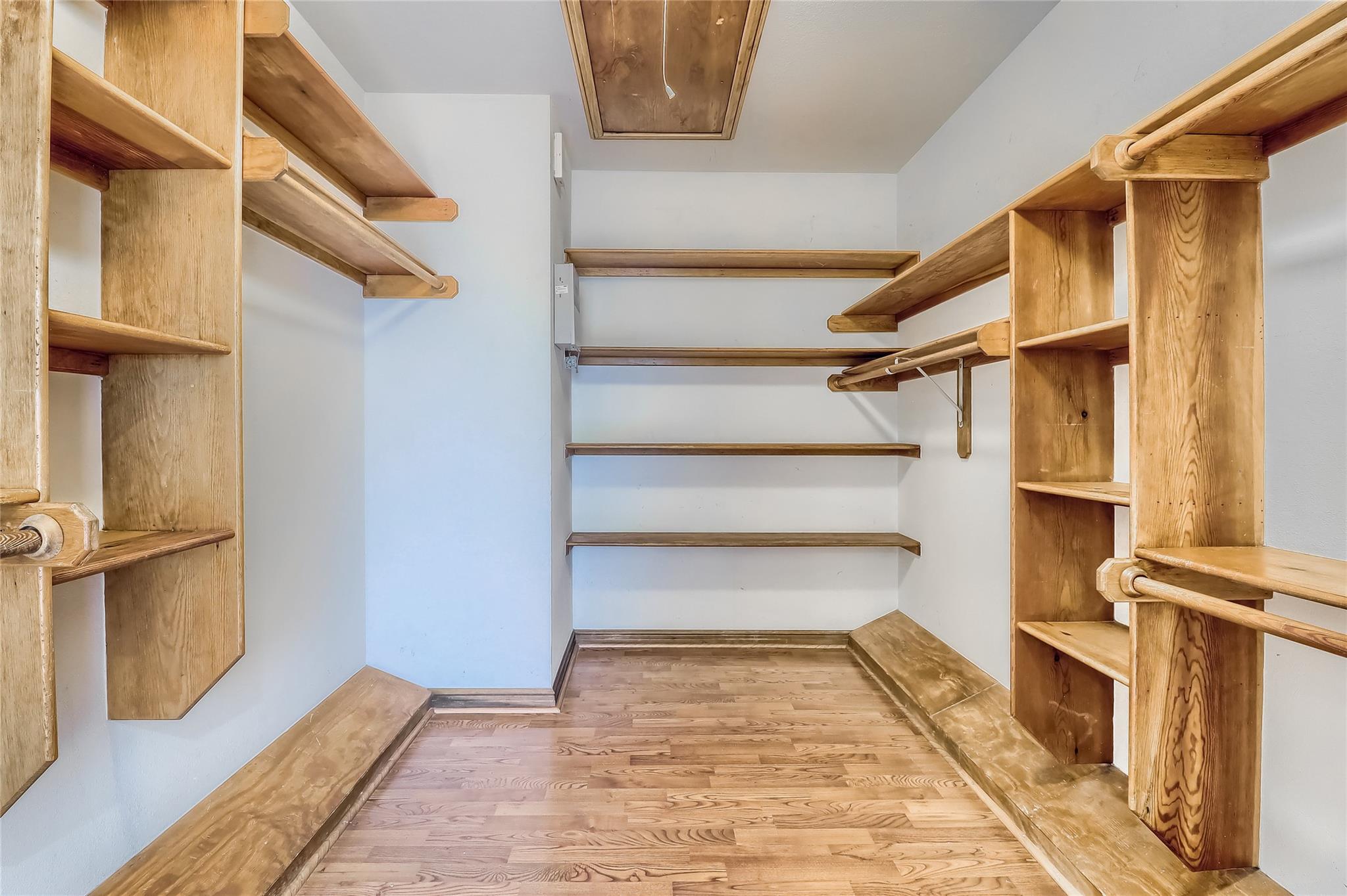213 Hurst Creek Rd, Austin, TX 78734