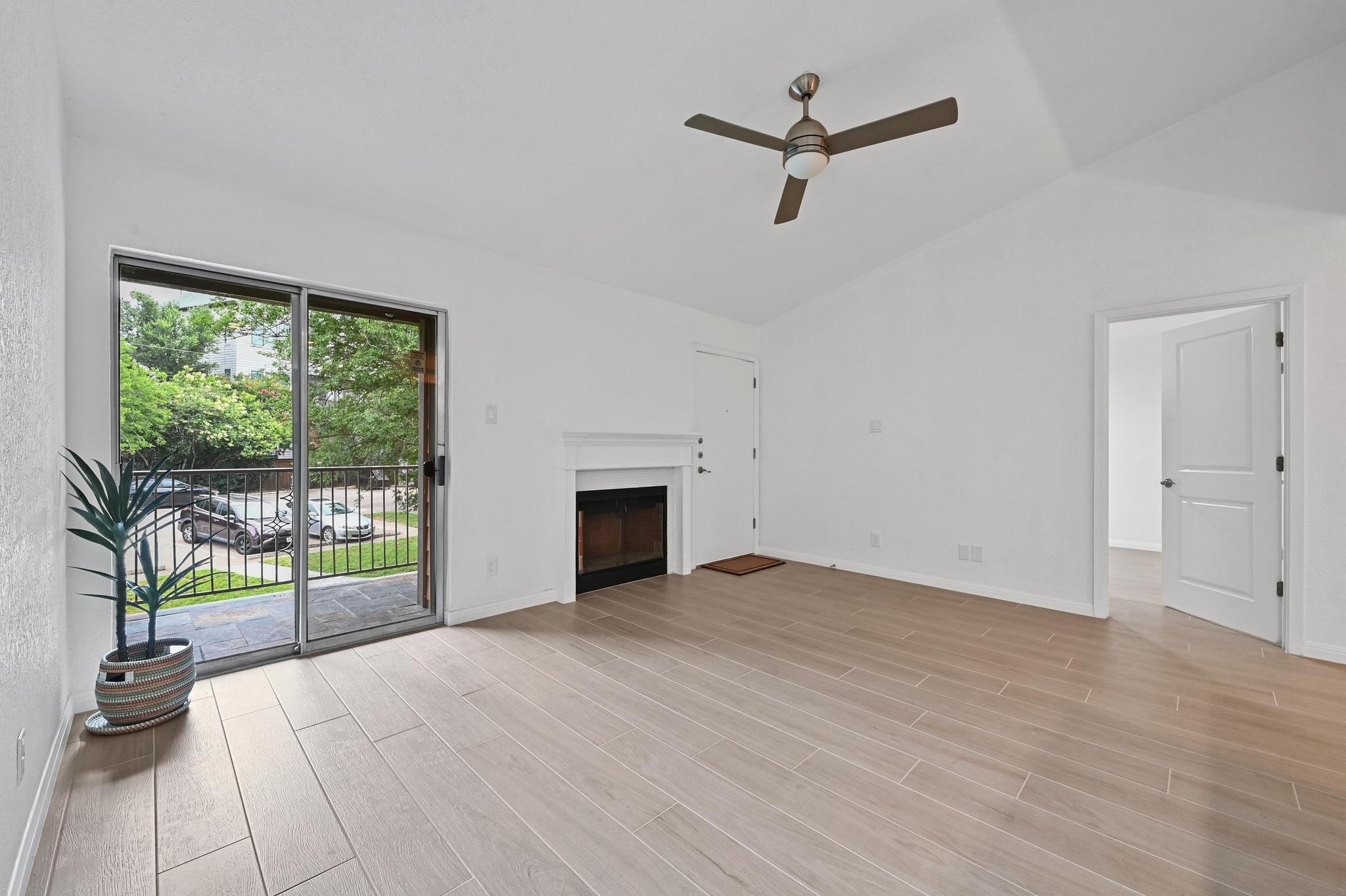 3204 Menchaca Rd # 212, Austin, TX 78704