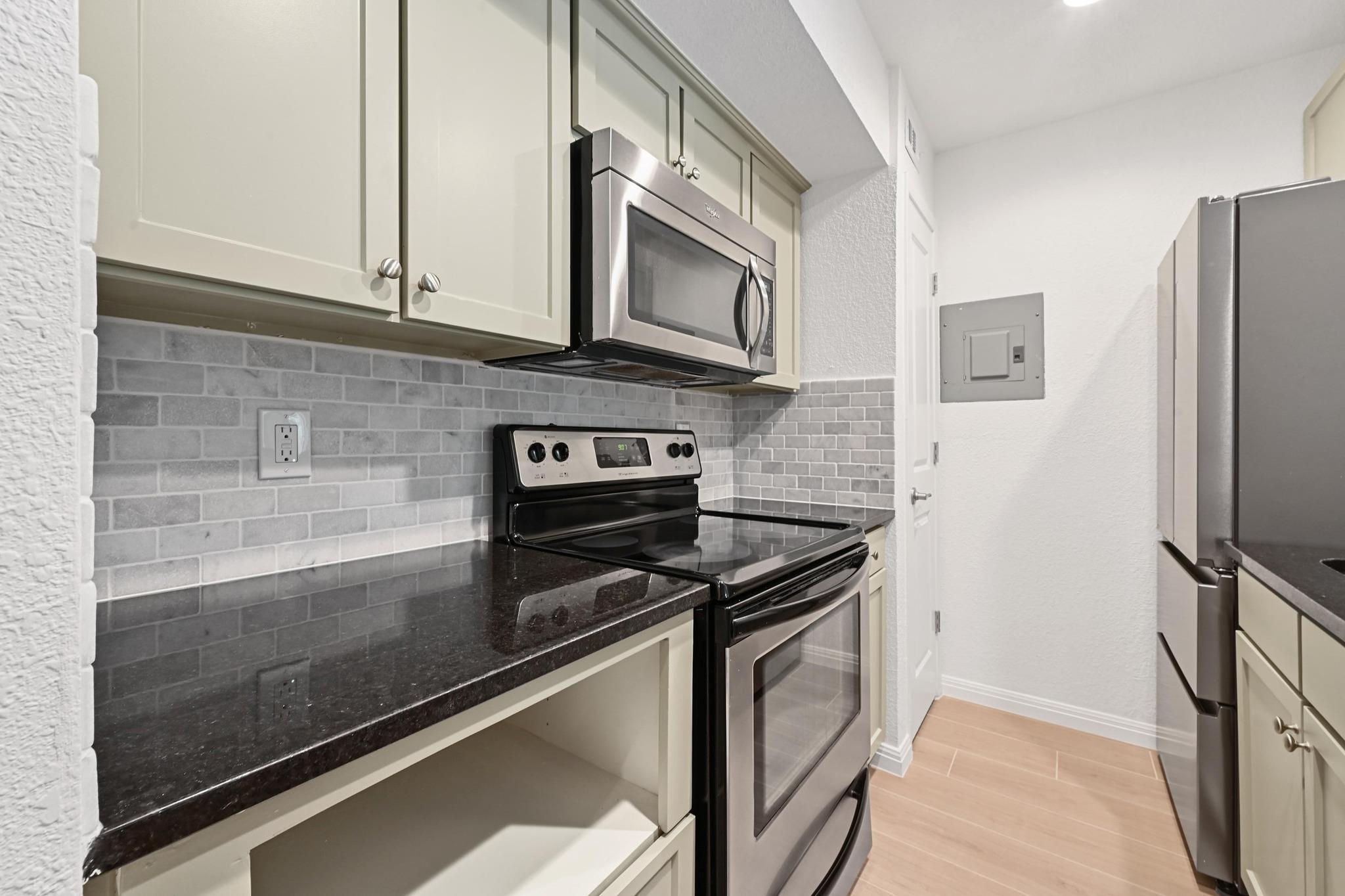 3204 Menchaca Rd # 212, Austin, TX 78704