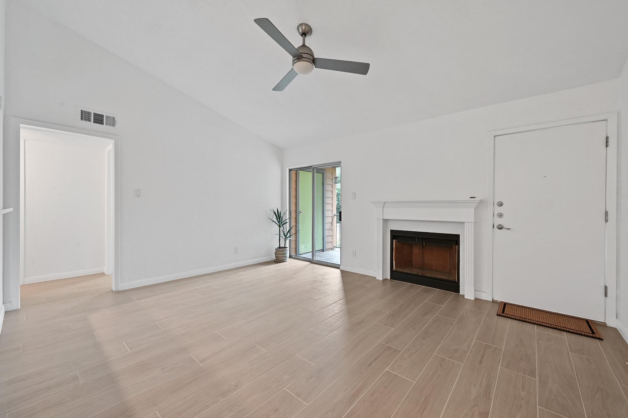 3204 Menchaca Rd # 212, Austin, TX 78704