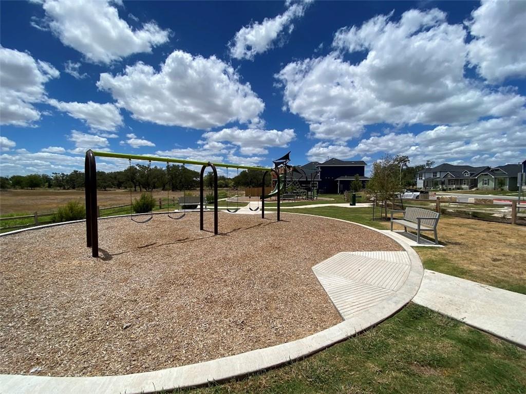 201 Banff Dr, Kyle, TX 78640