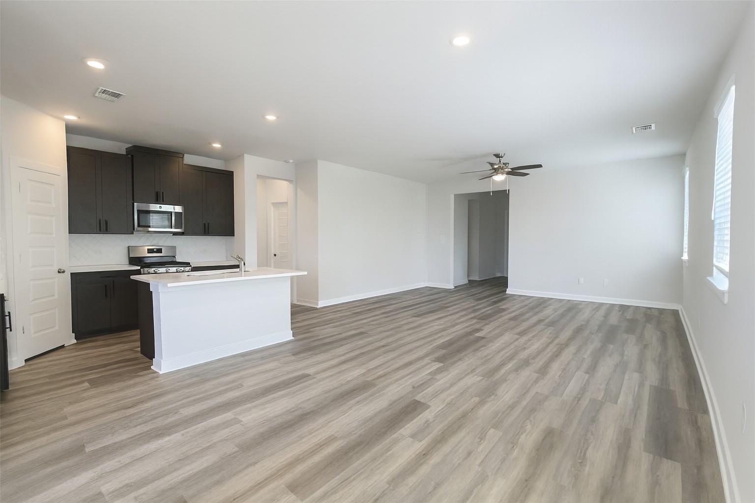 201 Banff Dr, Kyle, TX 78640