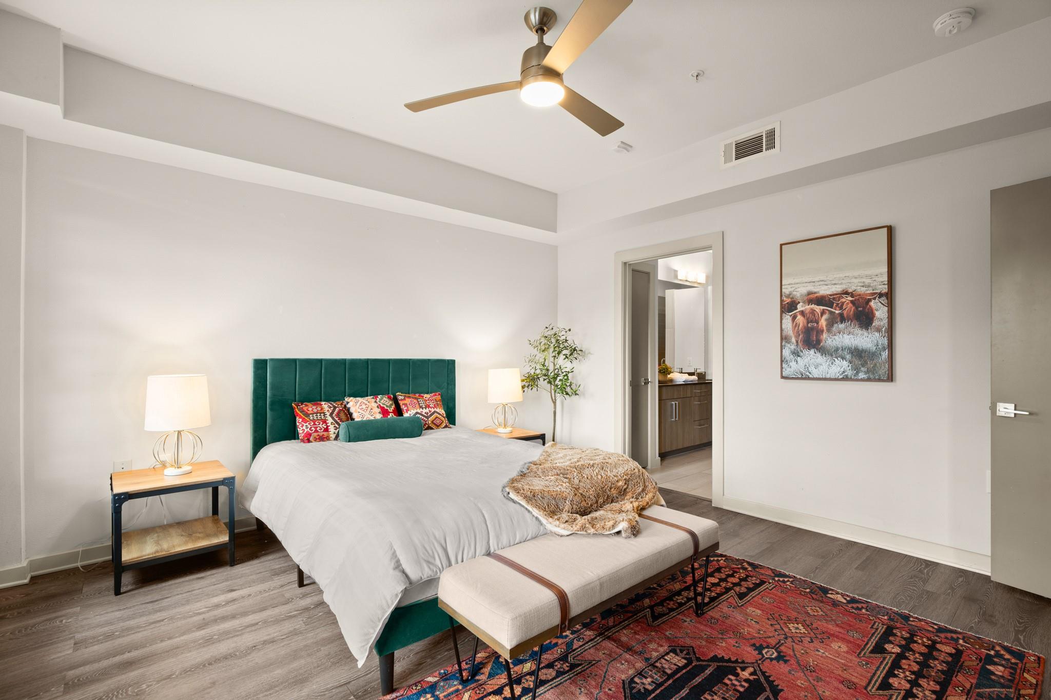 3600 S LAMAR Blvd # 214, Austin, TX 78704