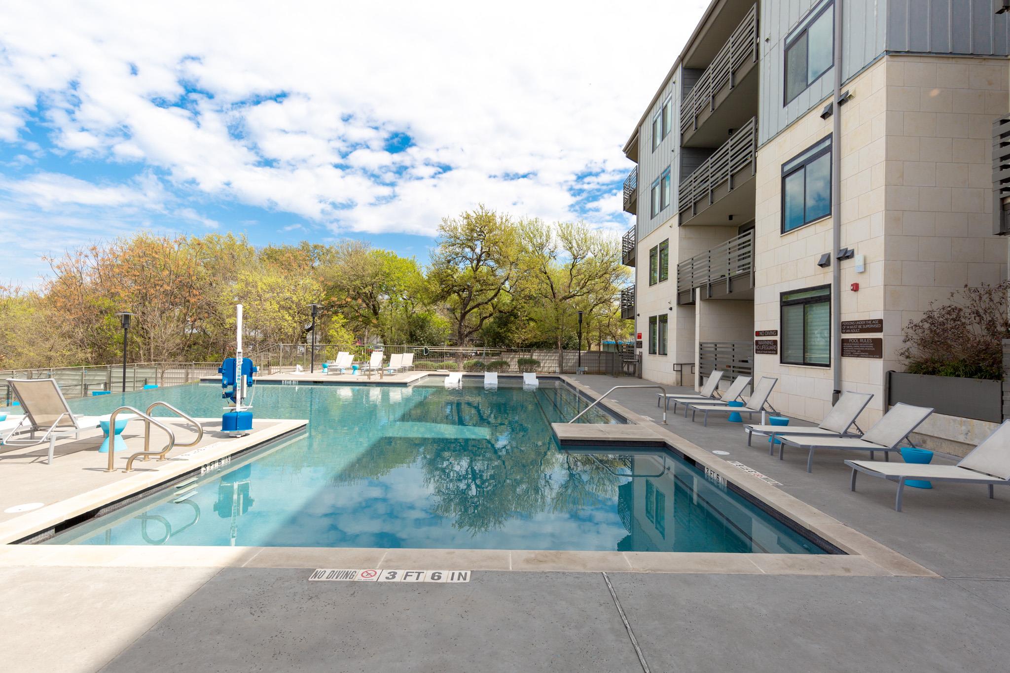 3600 S LAMAR Blvd # 214, Austin, TX 78704