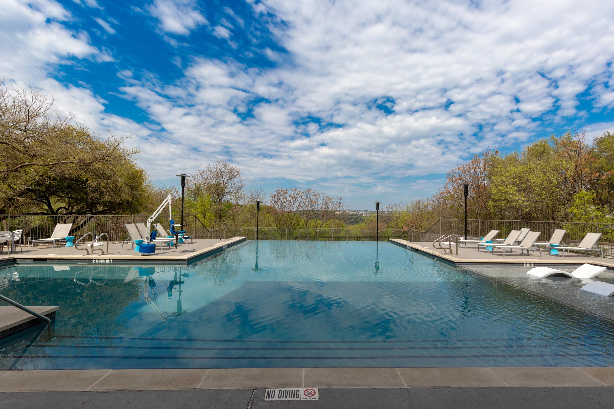 3600 S LAMAR Blvd # 214, Austin, TX 78704