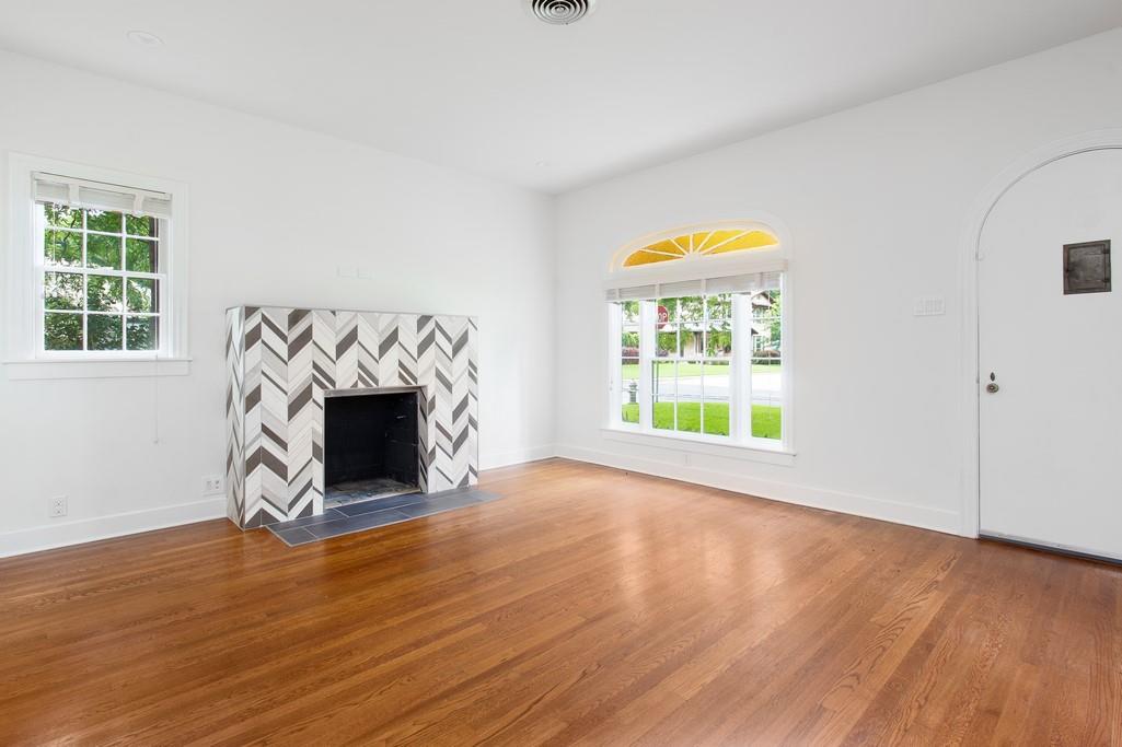 2108 Robinhood Trl, Austin, TX 78703