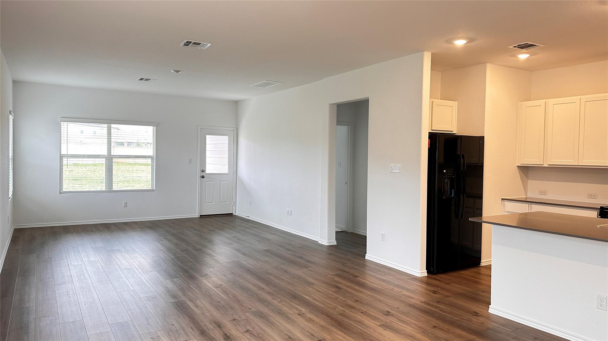 113 Allegro Dr, Hutto, TX 78634
