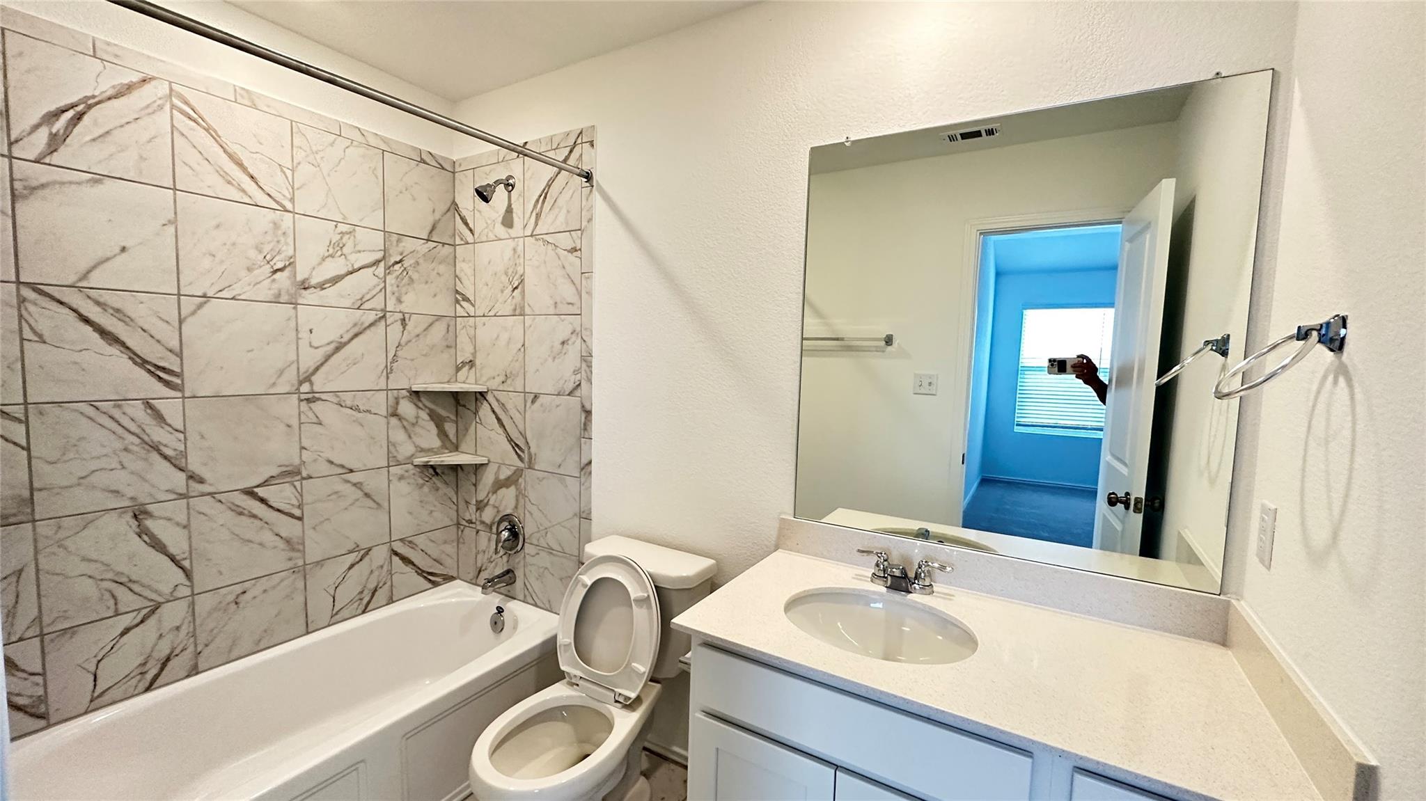 113 Allegro Dr, Hutto, TX 78634