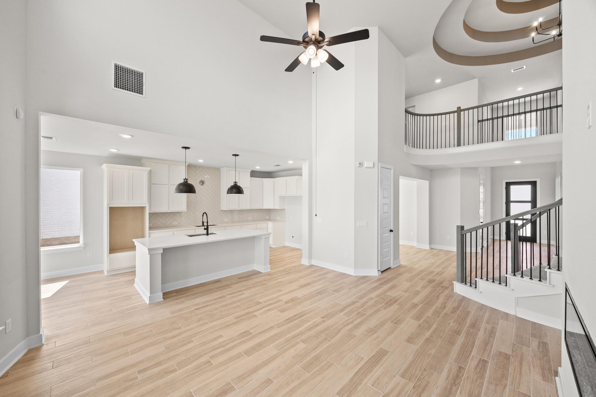 8016 Royal Mint Cv, Lago Vista, TX 78645