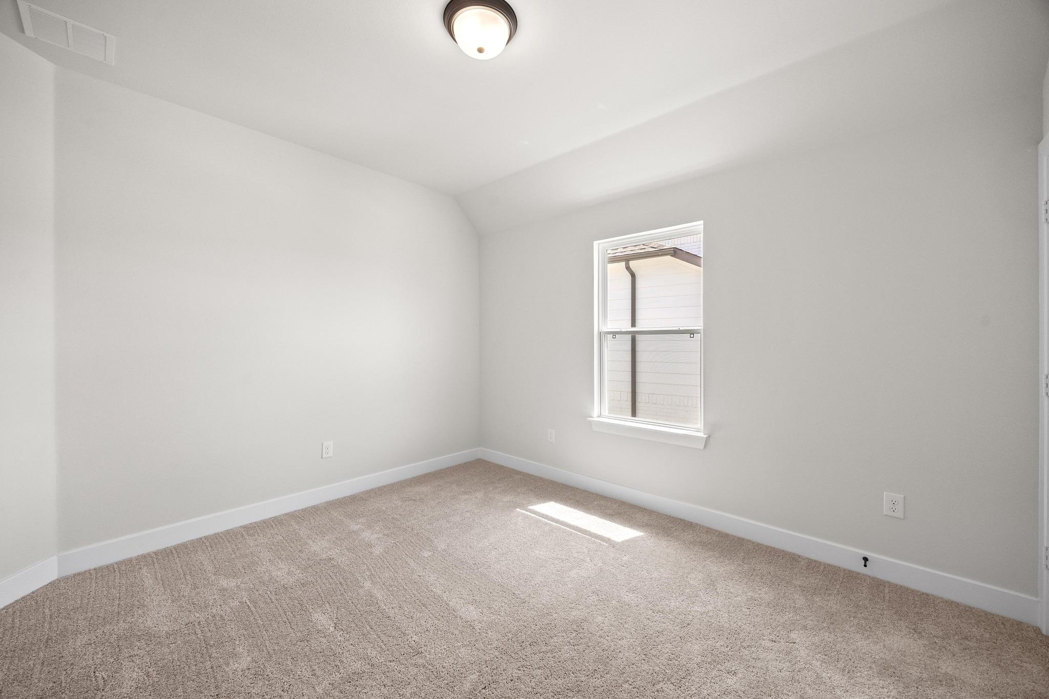 8016 Royal Mint Cv, Lago Vista, TX 78645