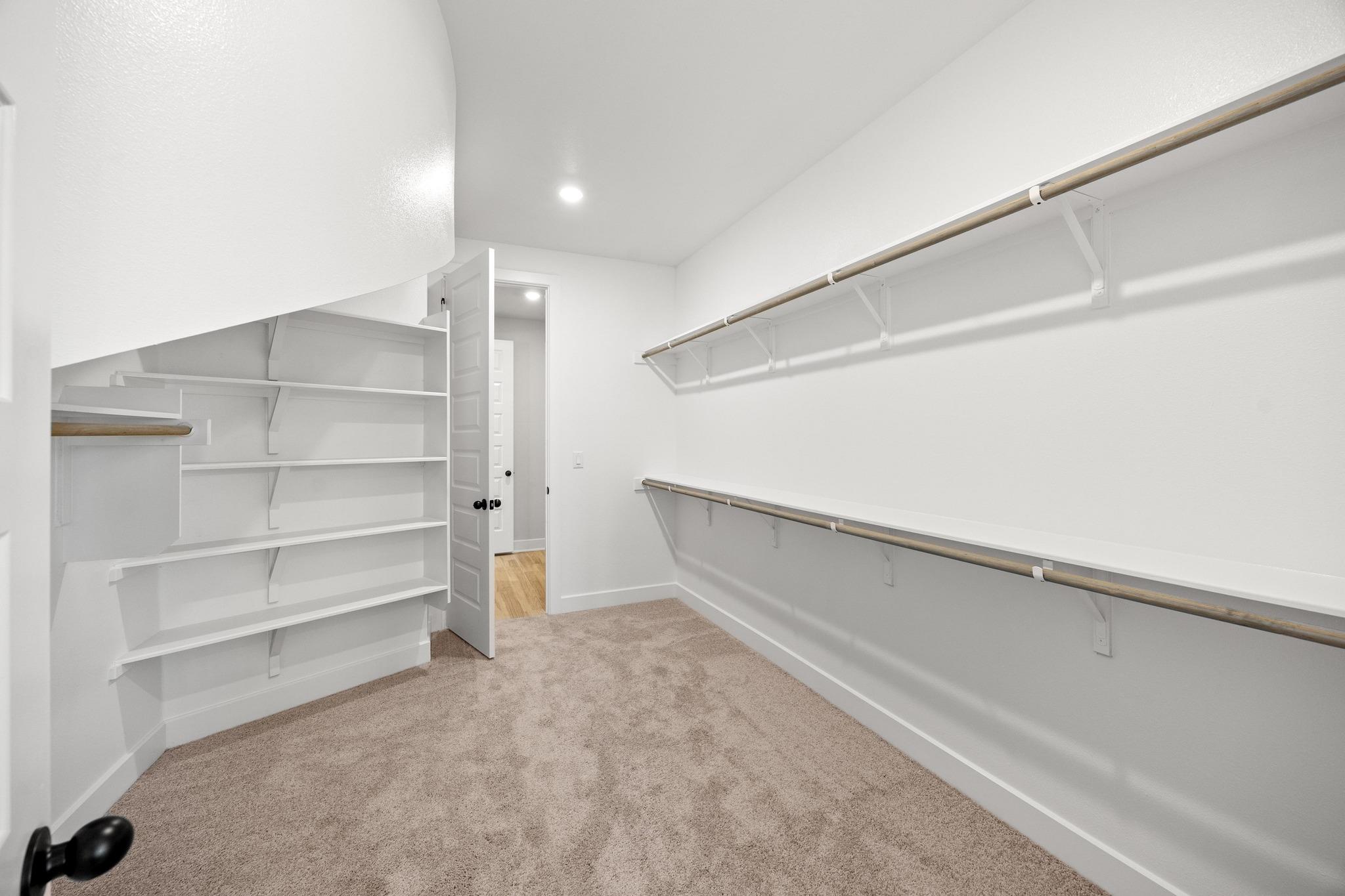 8016 Royal Mint Cv, Lago Vista, TX 78645