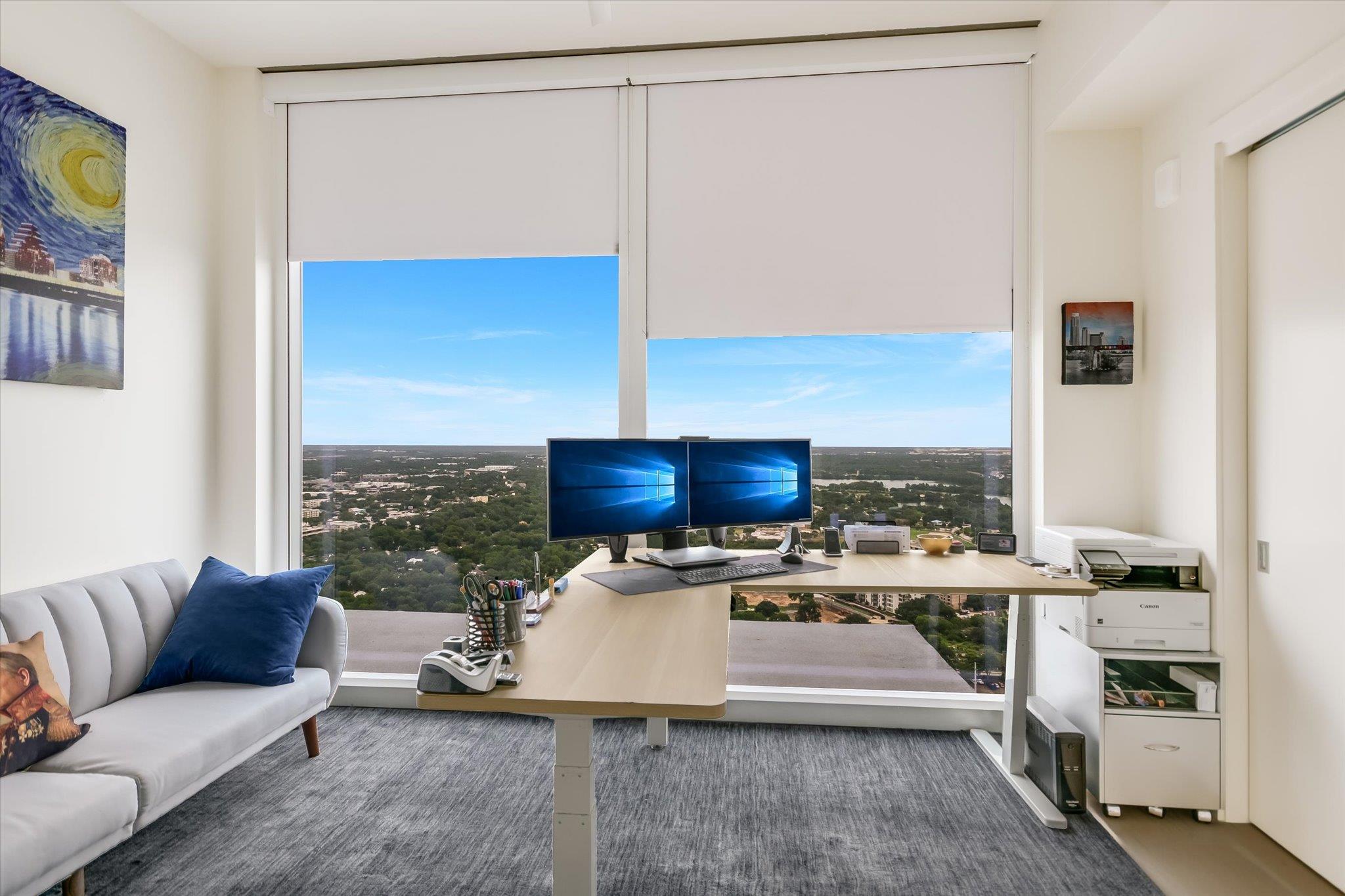 44 East Ave # 3905, Austin, TX 78701