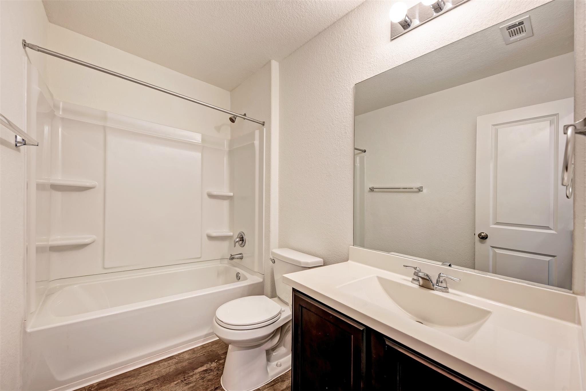817 Circle Way, Jarrell, TX 76537