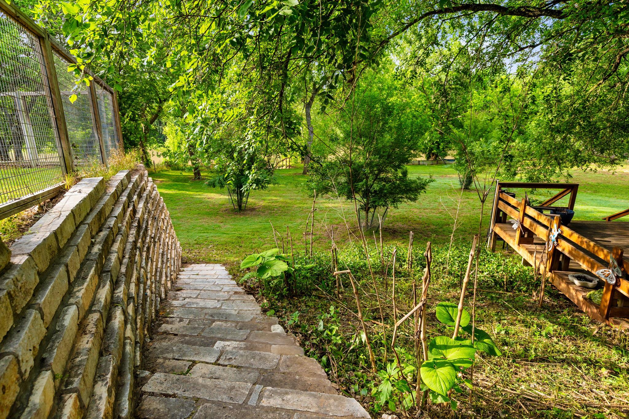 235 El Camino River Rd, Bastrop, TX 78602