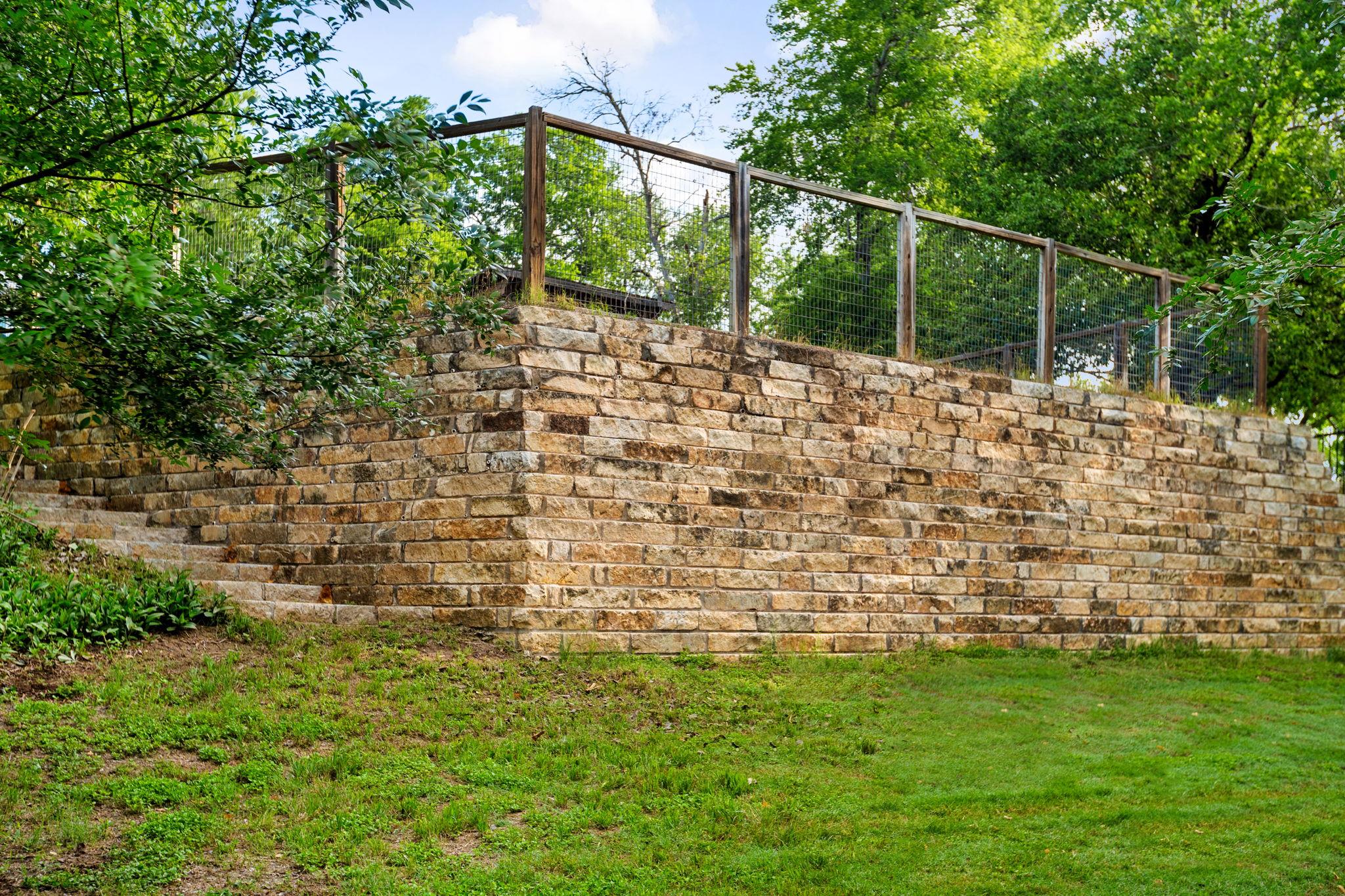 235 El Camino River Rd, Bastrop, TX 78602