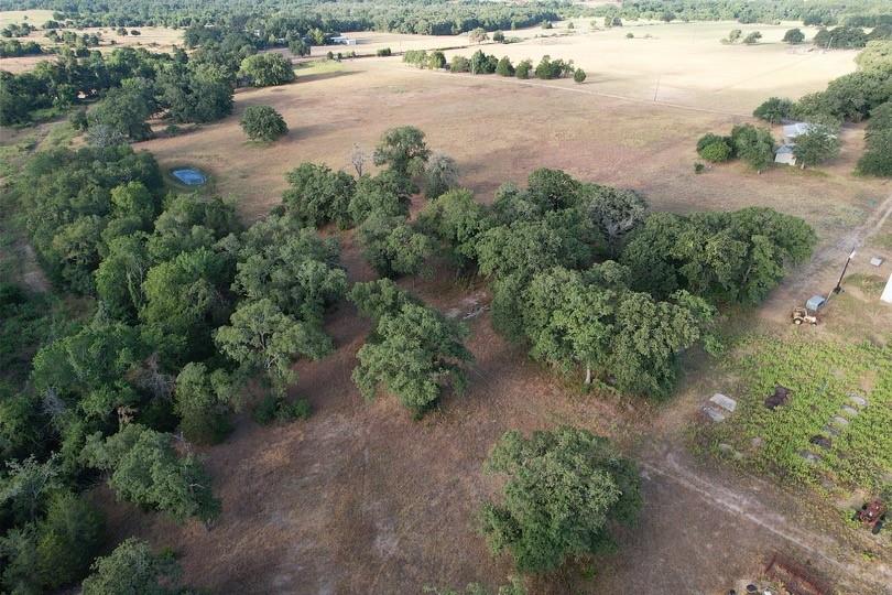 2542 County Road 306, Lexington, TX 78947