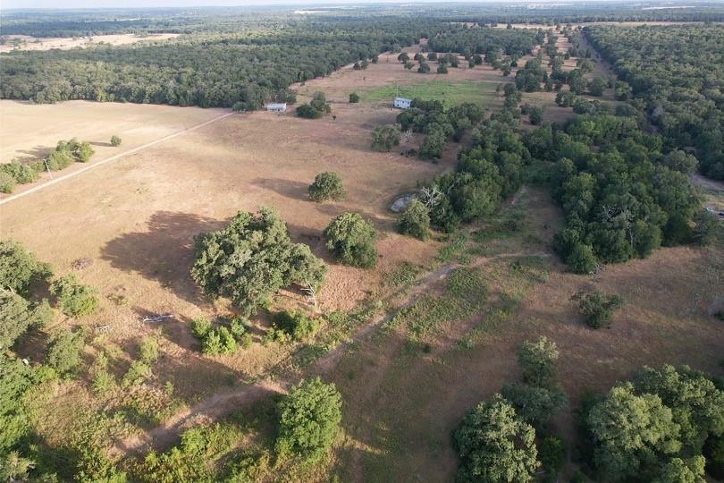 2542 County Road 306, Lexington, TX 78947