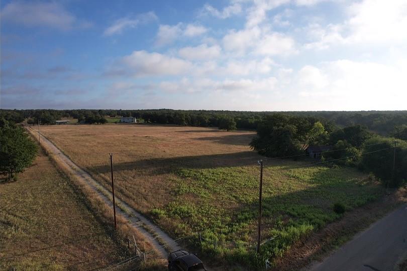 2542 County Road 306, Lexington, TX 78947