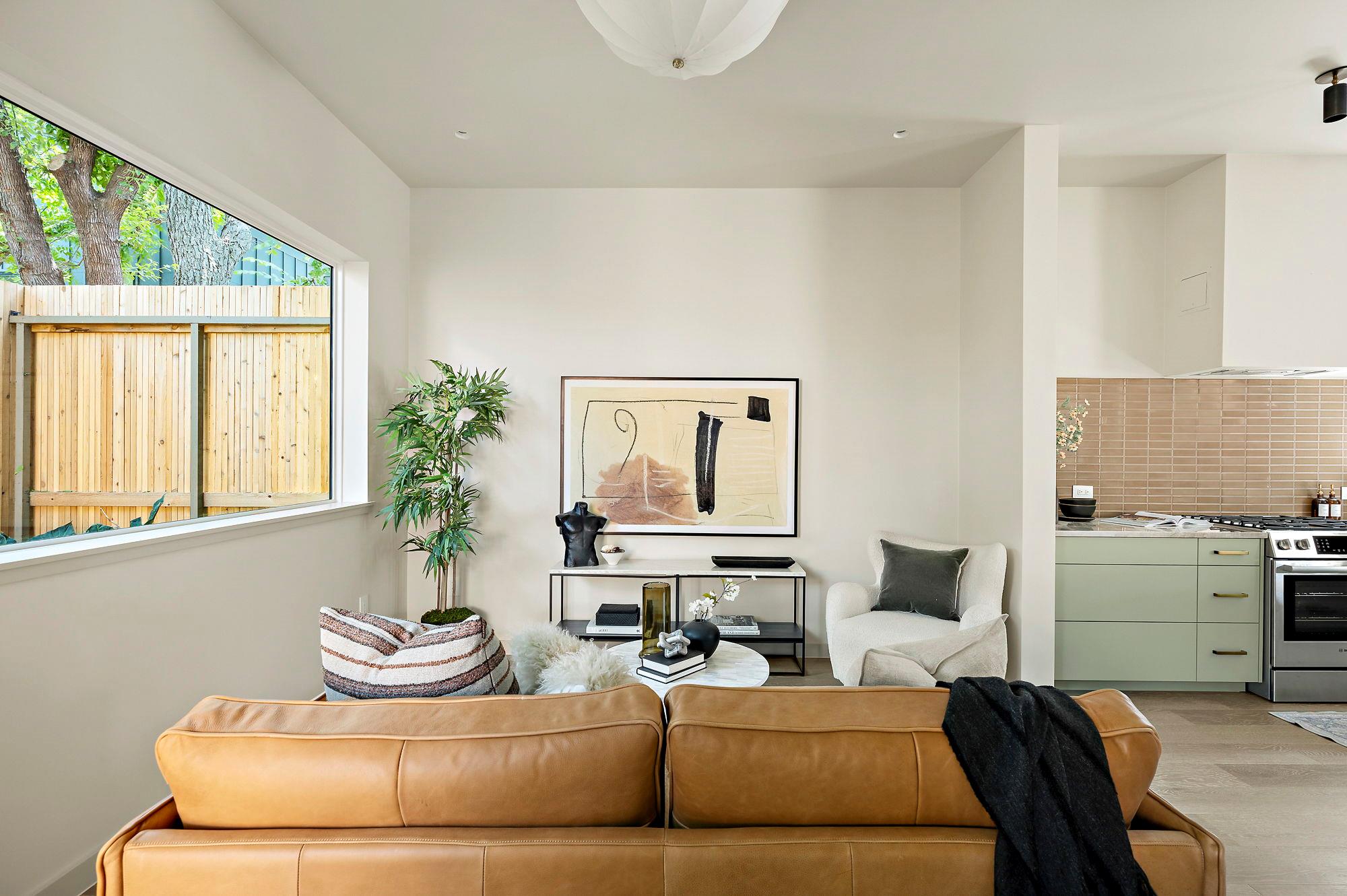 2405 E 22nd St, Austin, TX 78722