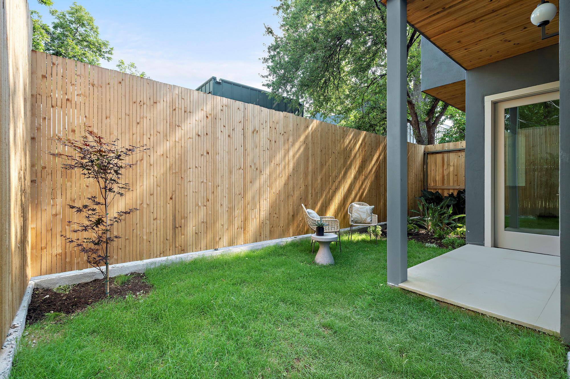 2405 E 22nd St, Austin, TX 78722