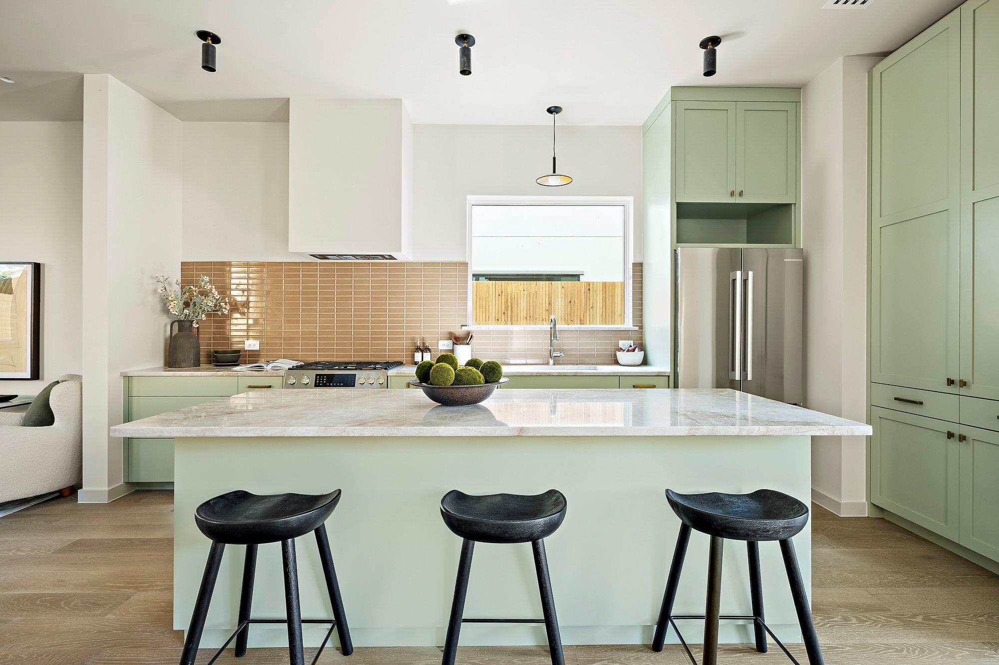 2405 E 22nd St, Austin, TX 78722