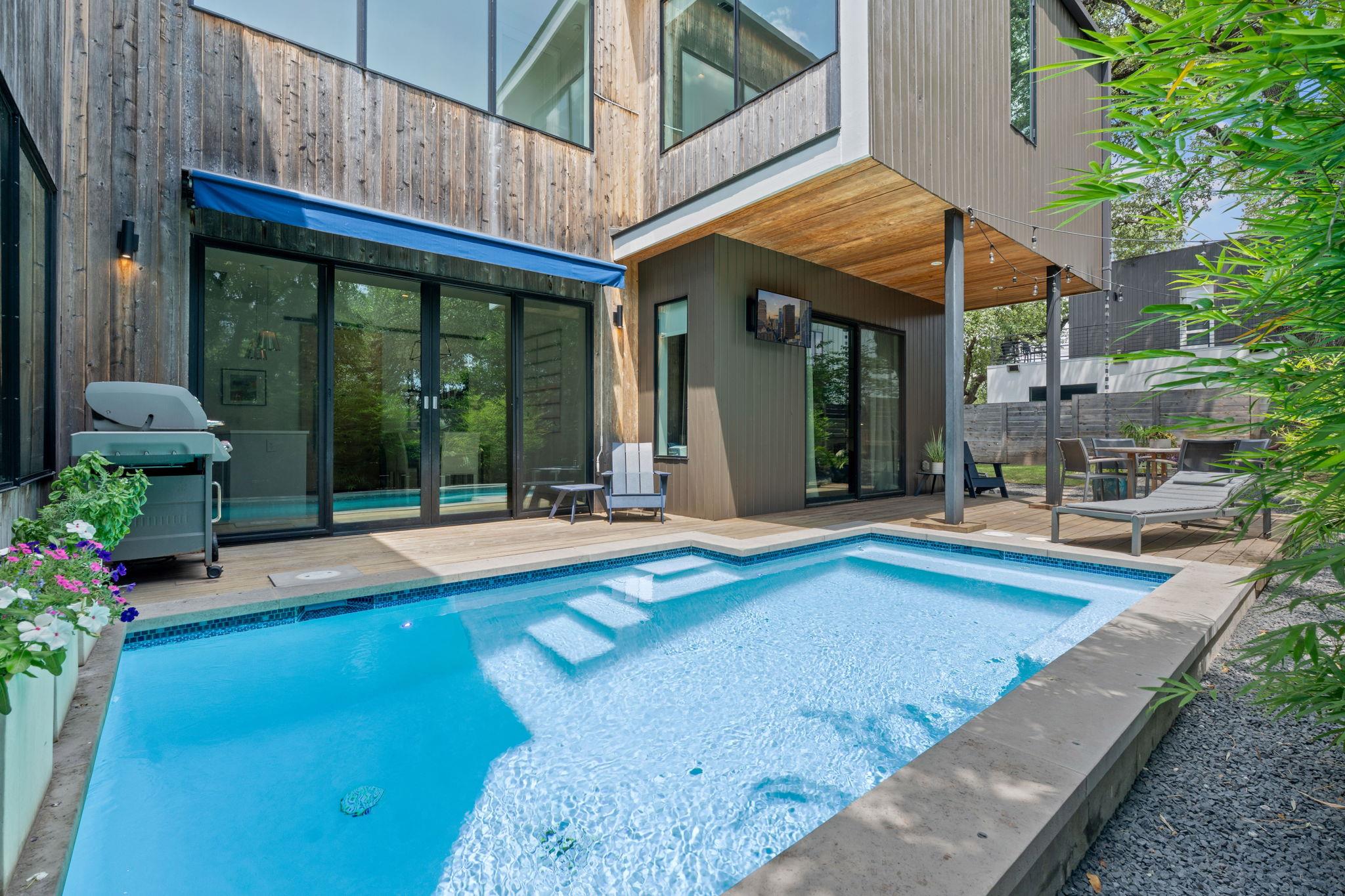 1605 Chelsea Ln # 1, Austin, TX 78704
