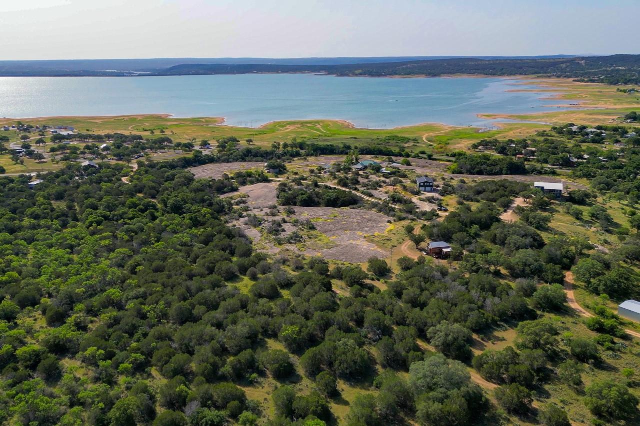 271 The Rock Rd, Buchanan Dam, TX 78609