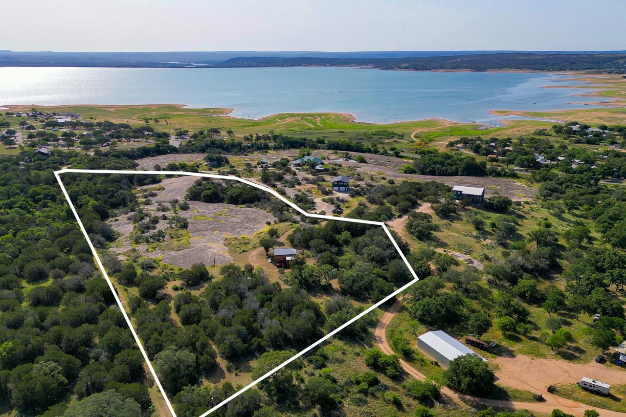 271 The Rock Rd, Buchanan Dam, TX 78609
