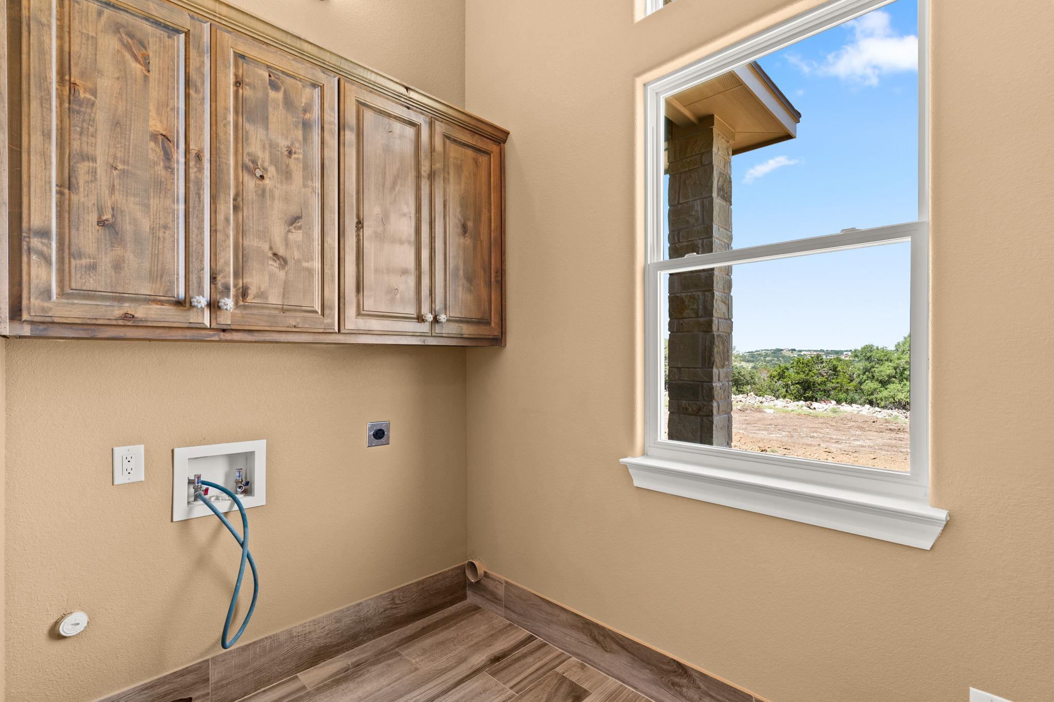 1424 Cattail Dr, Canyon Lake, TX 78133