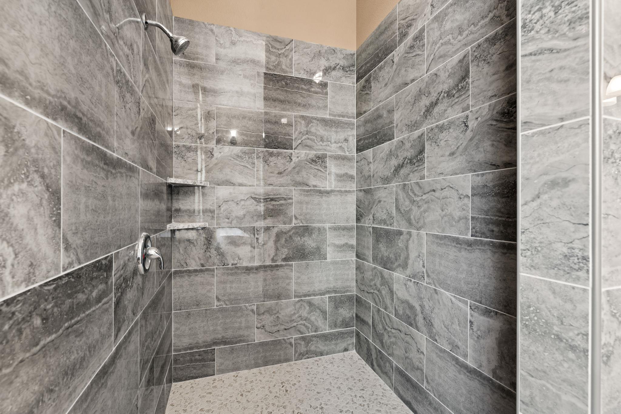 1424 Cattail Dr, Canyon Lake, TX 78133