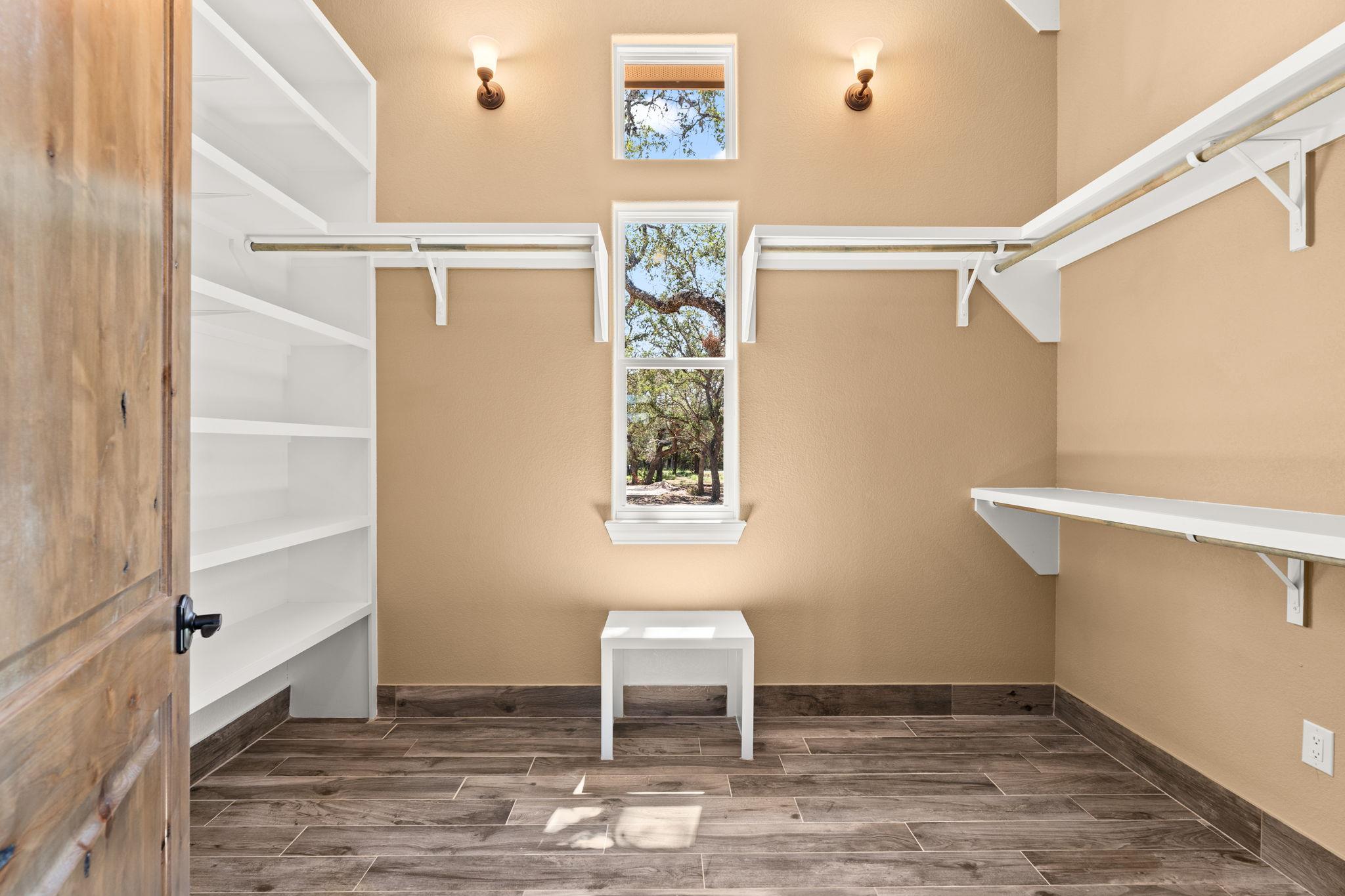 1424 Cattail Dr, Canyon Lake, TX 78133