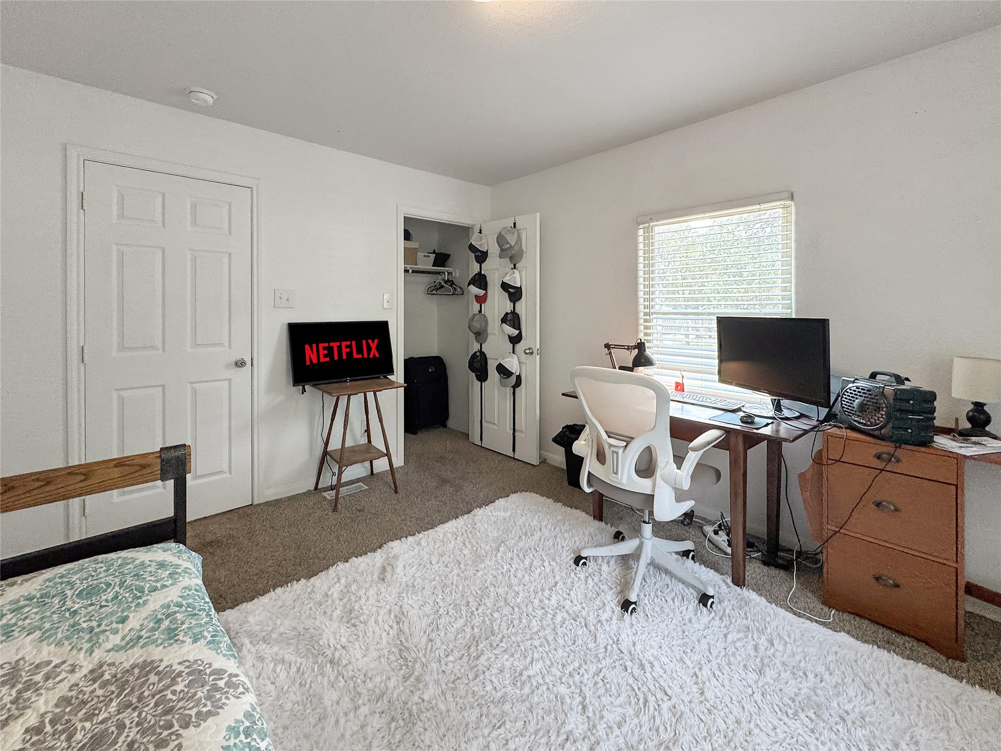 823 Trail Crest Dr, Canyon Lake, TX 78133