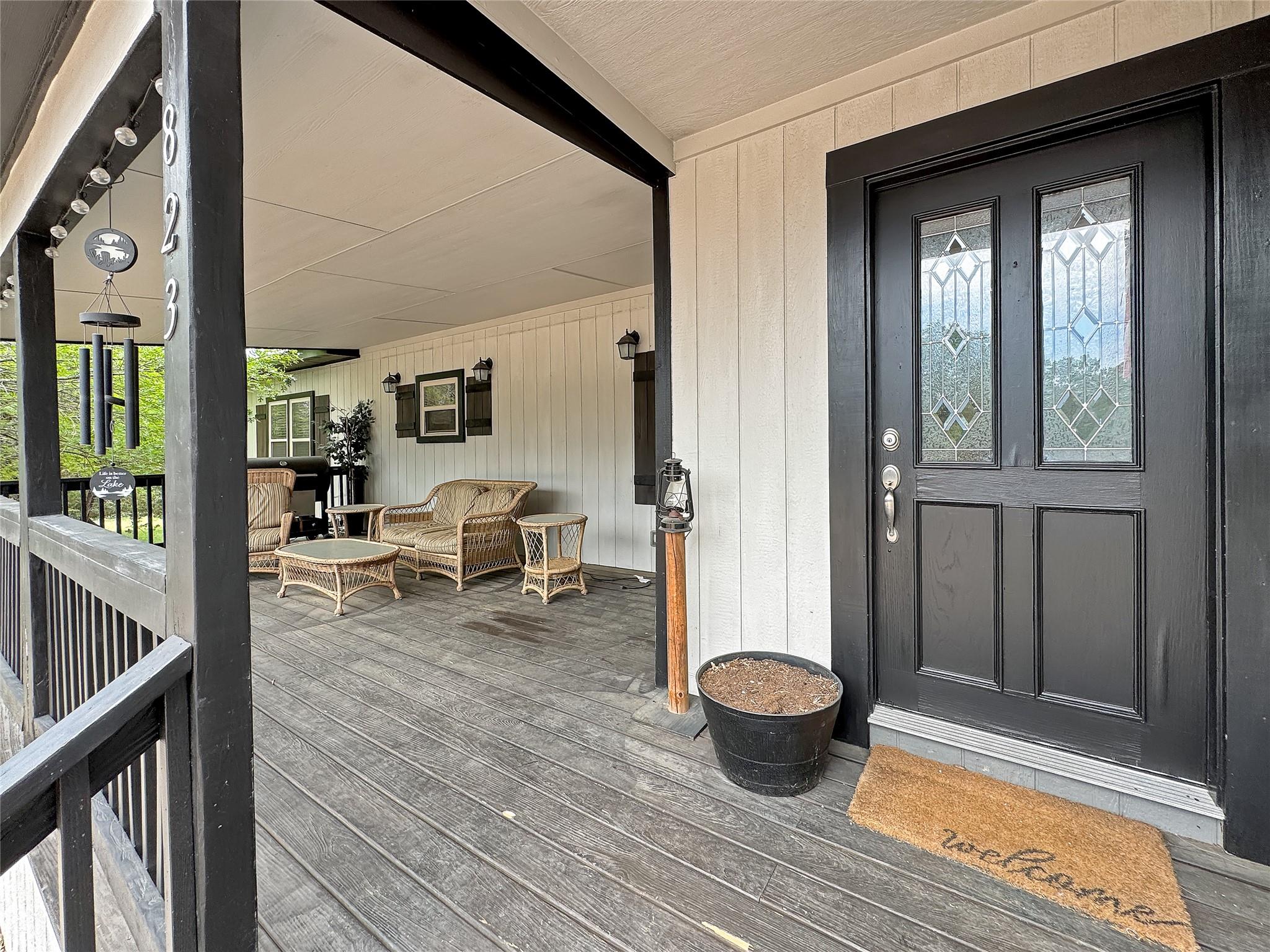 823 Trail Crest Dr, Canyon Lake, TX 78133