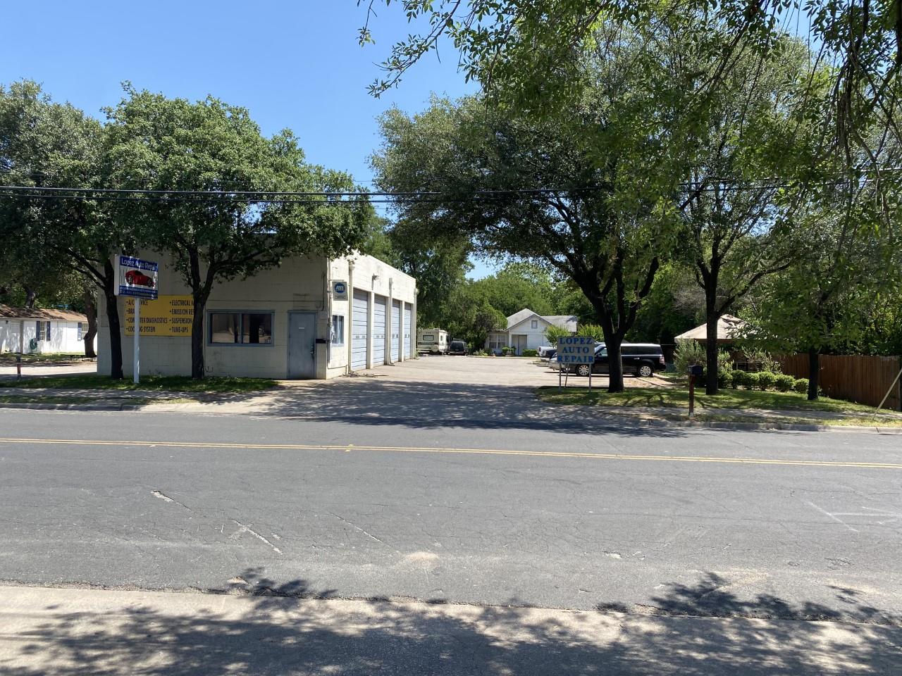 1900 Fortview Rd, Austin, TX 78704