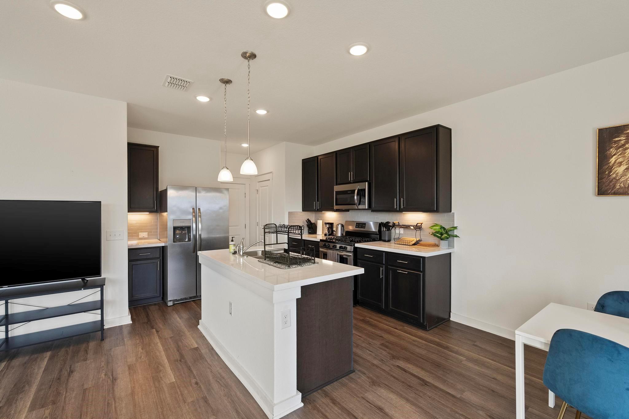 15216B Sweet Mimosa Dr, Del Valle, TX 78617