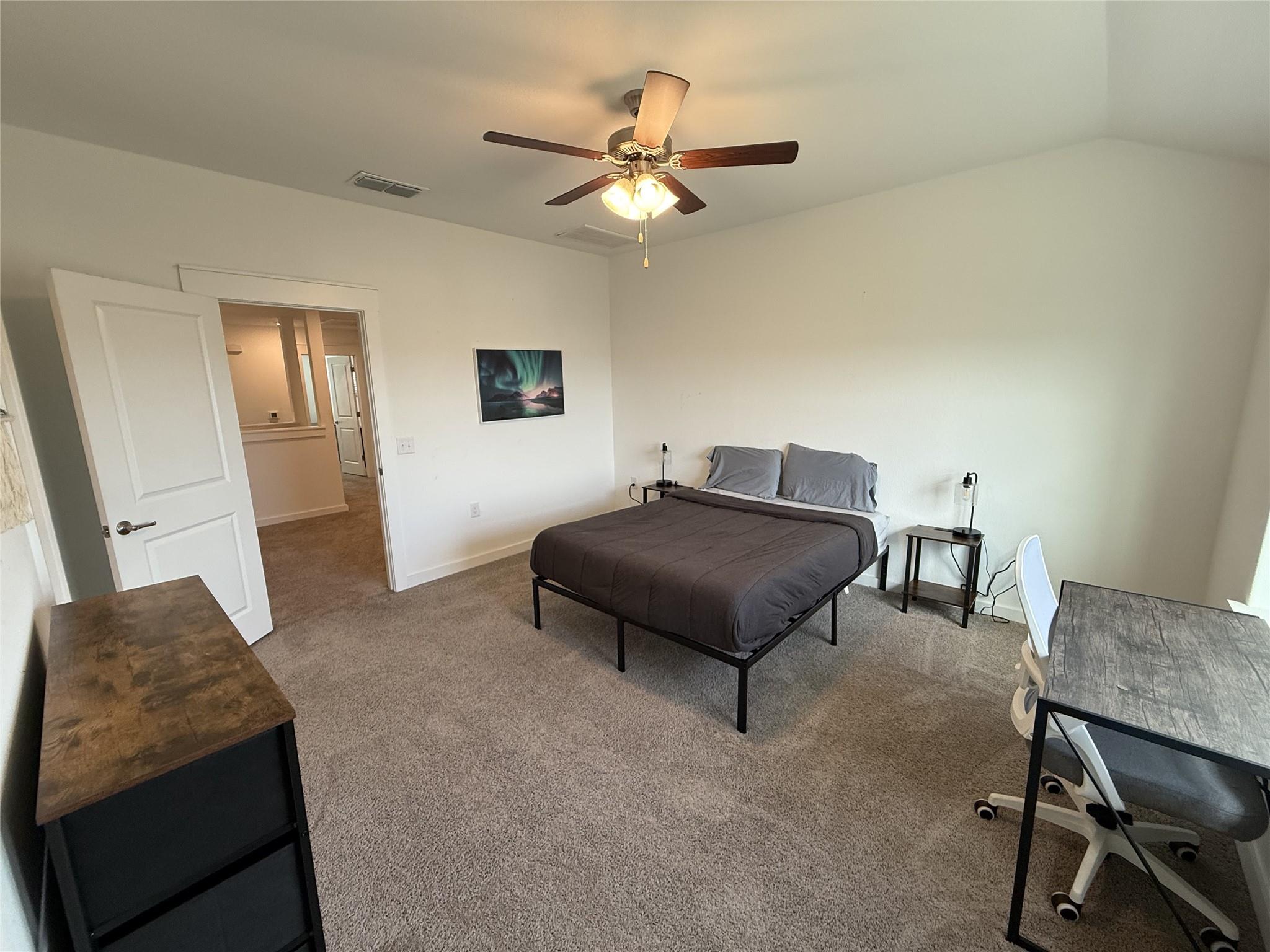 15216B Sweet Mimosa Dr, Del Valle, TX 78617