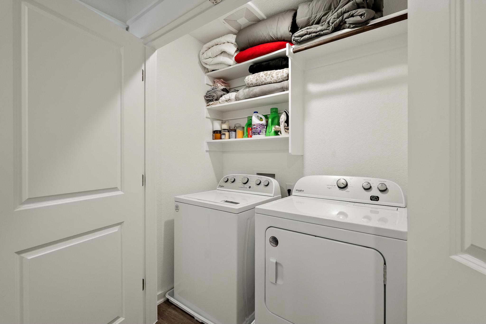 15216B Sweet Mimosa Dr, Del Valle, TX 78617