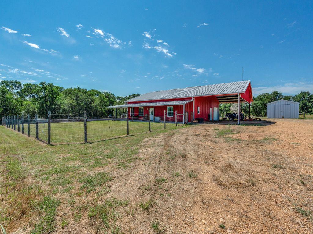 1745 County Road 103 Rd, Paige, TX 78659