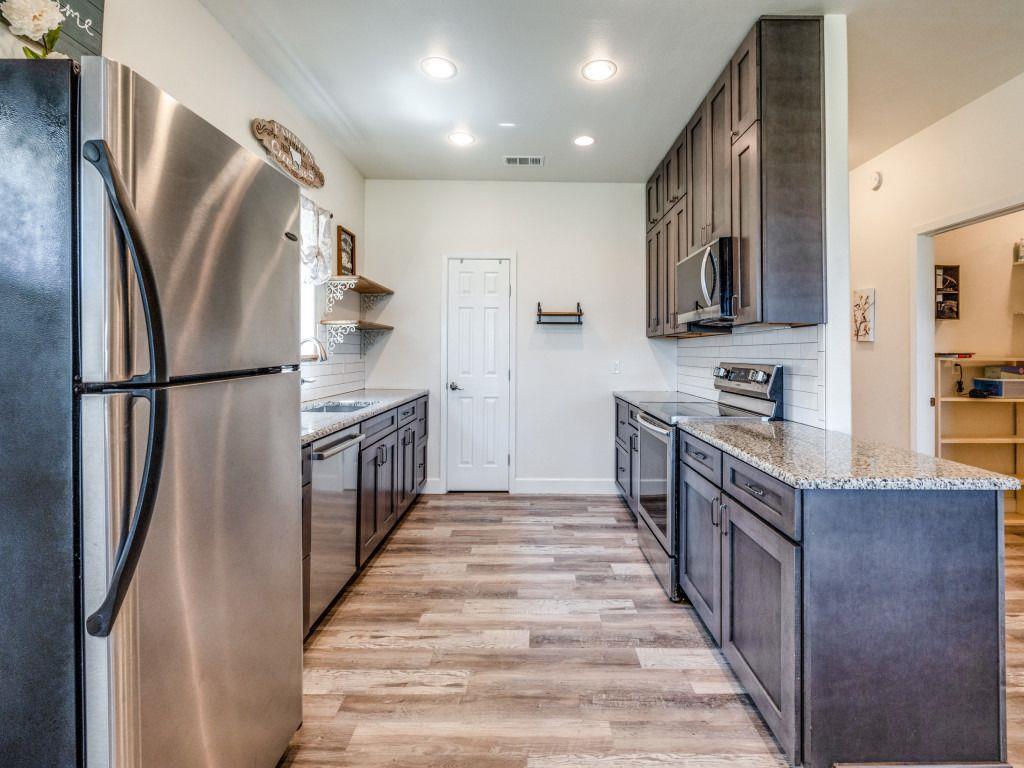 1745 County Road 103 Rd, Paige, TX 78659
