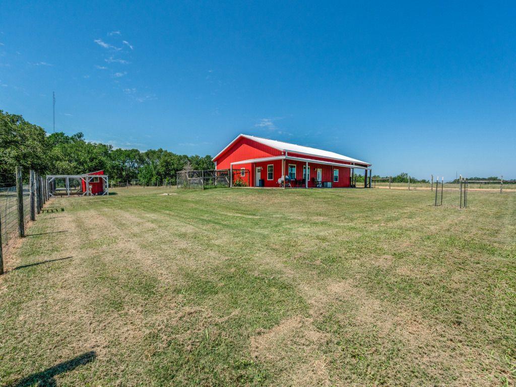 1745 County Road 103 Rd, Paige, TX 78659