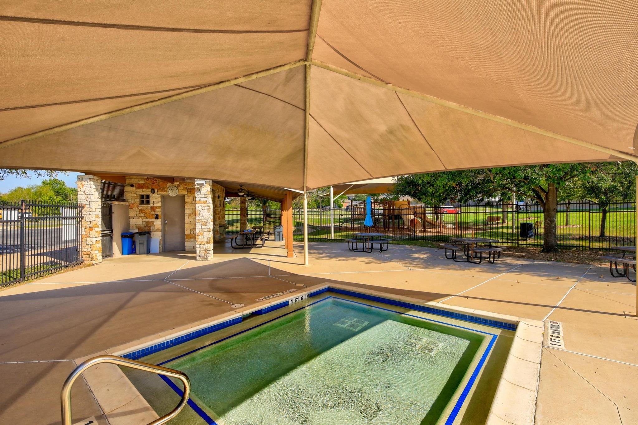 11900 Timber Heights Dr, Austin, TX 78754